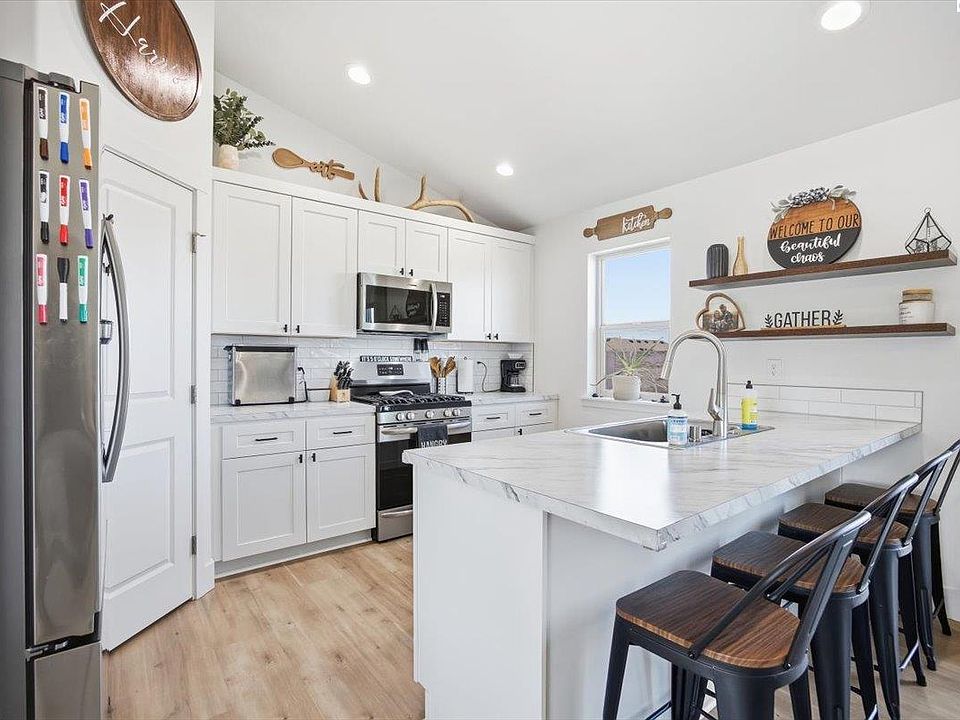 1st image of 10609 Silverbright Dr