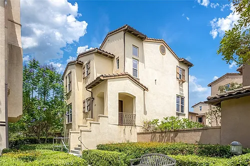 329 Tall Oak Photo 1