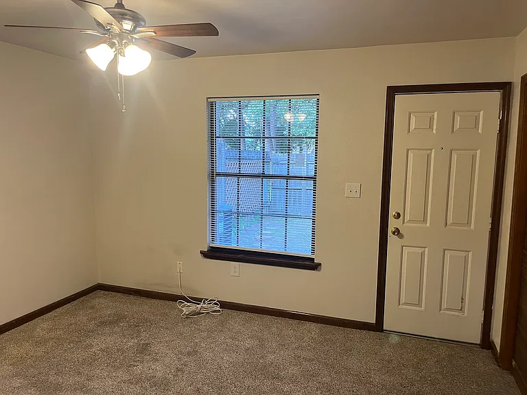 1145 Ocala Rd — Photo 5