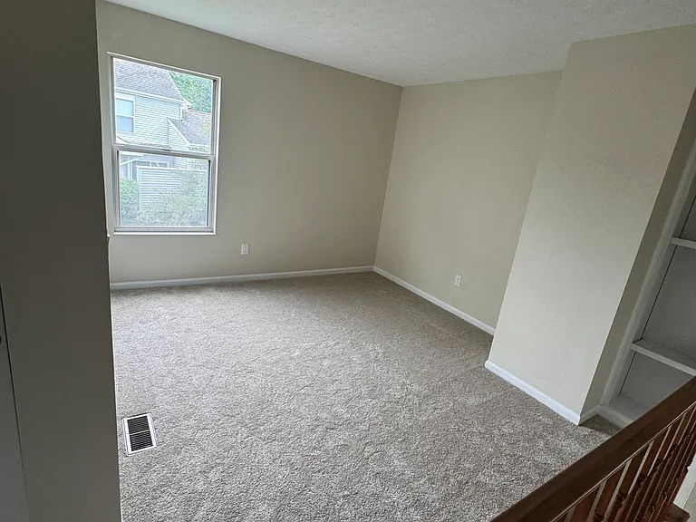 Upstairs loft with closet