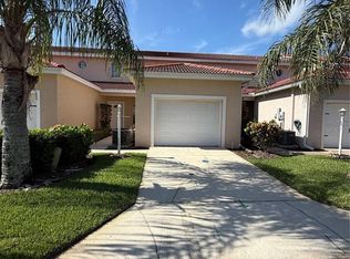 2212 Garden Lake Dr, Winter Haven, FL 33884