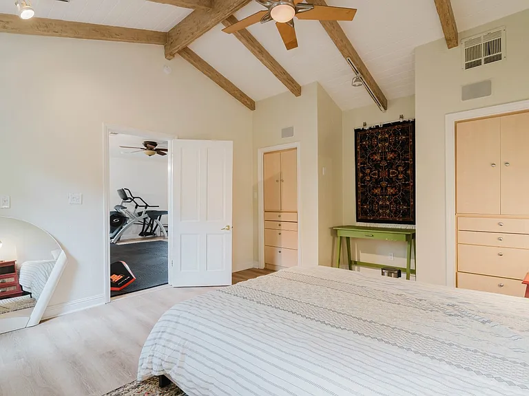 13405 Tiara St — Photo 27