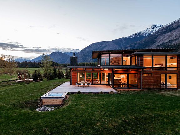 2nd image of 9209 Pemberton Meadows Rd