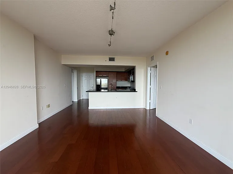 2030 S Douglas Rd #716 — Photo 7