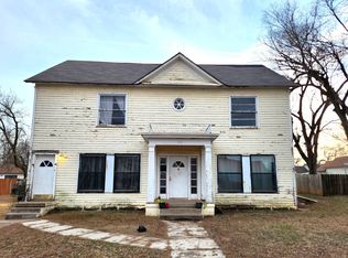 416 E Main St, Anthony, KS 67003