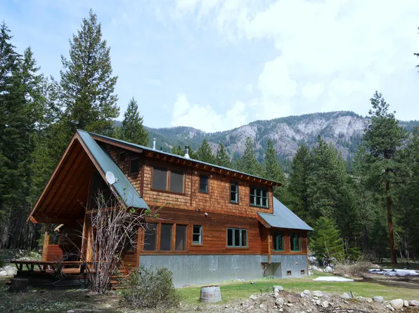 611 Lost River Rd #A, Mazama, WA 98833
