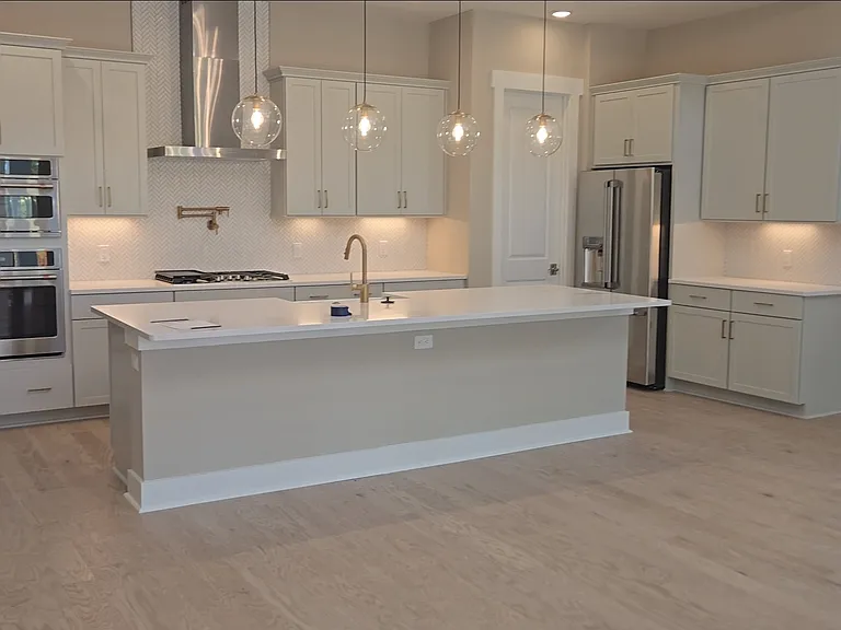 99 Orman Ct — Photo 2