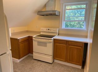 61 Peck St #3, North Attleboro, MA 02760