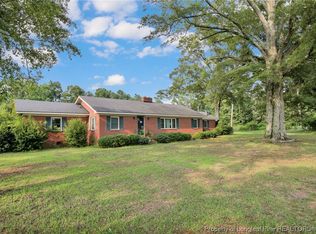 1575 S Duffie Rd, Red Springs, NC 28377