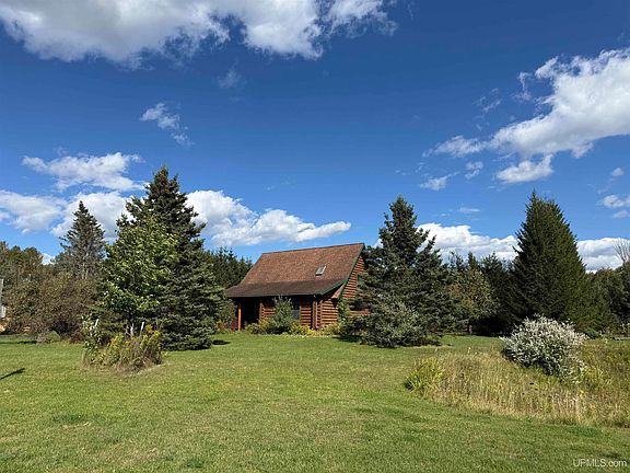 4th image of 12190 Farmfield Rd