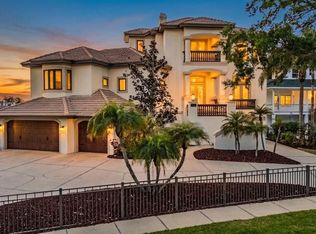 62 Central Ct, Tarpon Springs, FL 34689