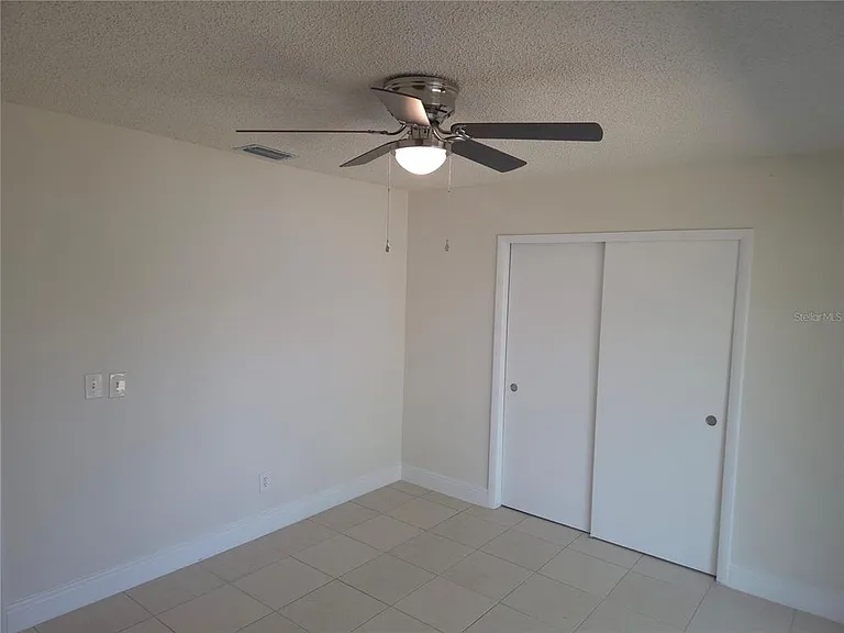 10410 N Ojus Dr — Photo 25