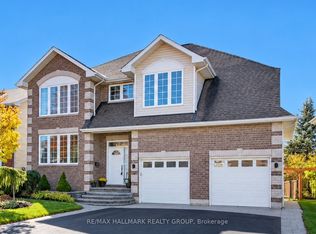 721 Mud Creek Cres, Ottawa, ON K1V 1W3
