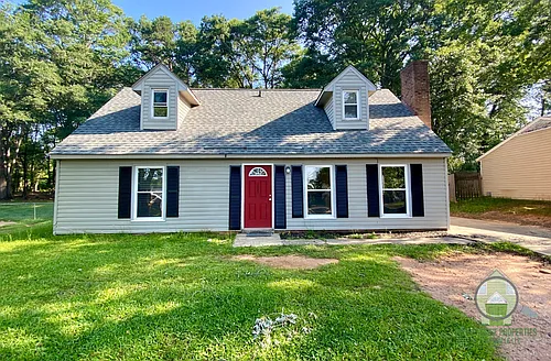 105 Osmond Dr Photo 1