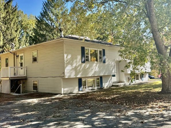 5 Patricia Dr #5