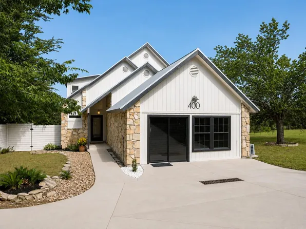 400 N Laurelwood Dr, Austin, TX 78733