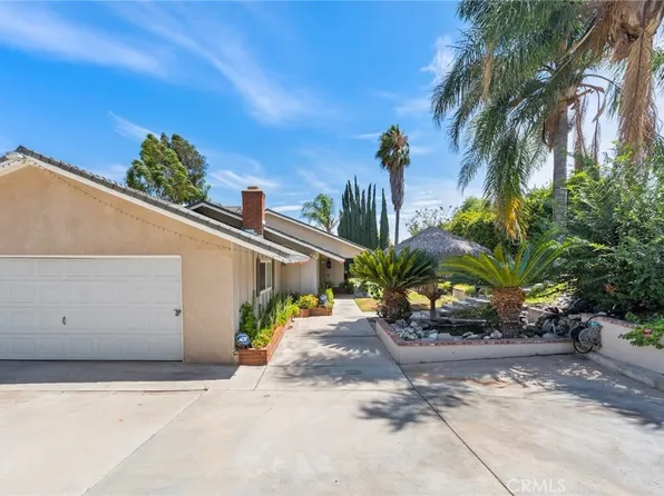 5780 Avenue Juan Bautista, Riverside, CA 92509