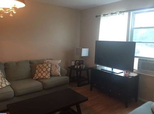 9495 Woodbridge Rd, Philadelphia, PA 19114