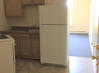 11 S Main St #305, Kutztown, PA 19530