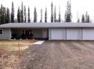 532 Sternwheeler Dr, North Pole, AK 99705