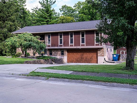 2nd image of 3123 Elmwood Dr