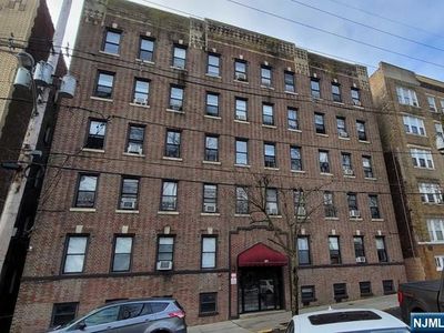 321 79th St, North Bergen, NJ, 07047