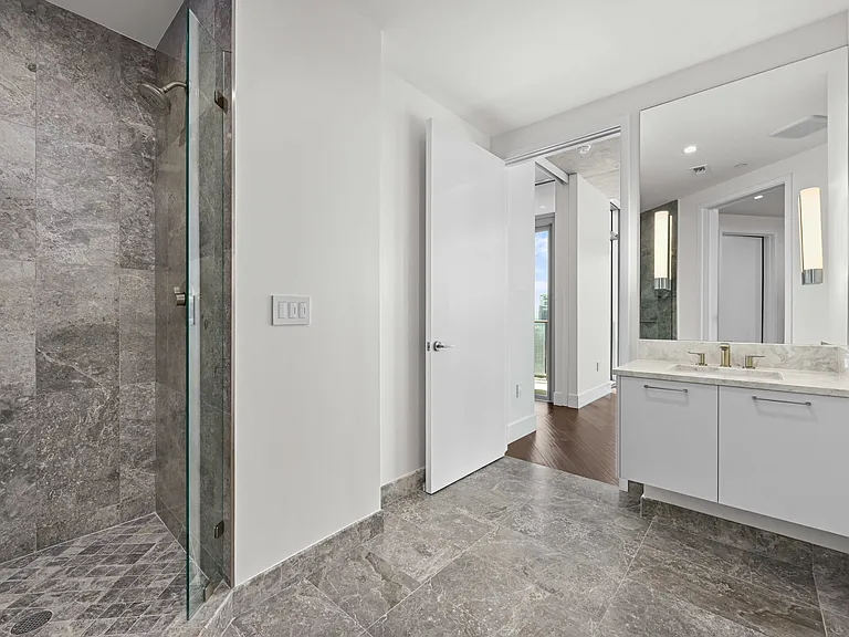 501 West Ave #3201 — Photo 28