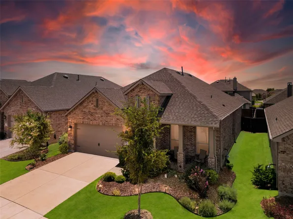 10104 Bitterroot Dr, Oak Pt, TX 75068