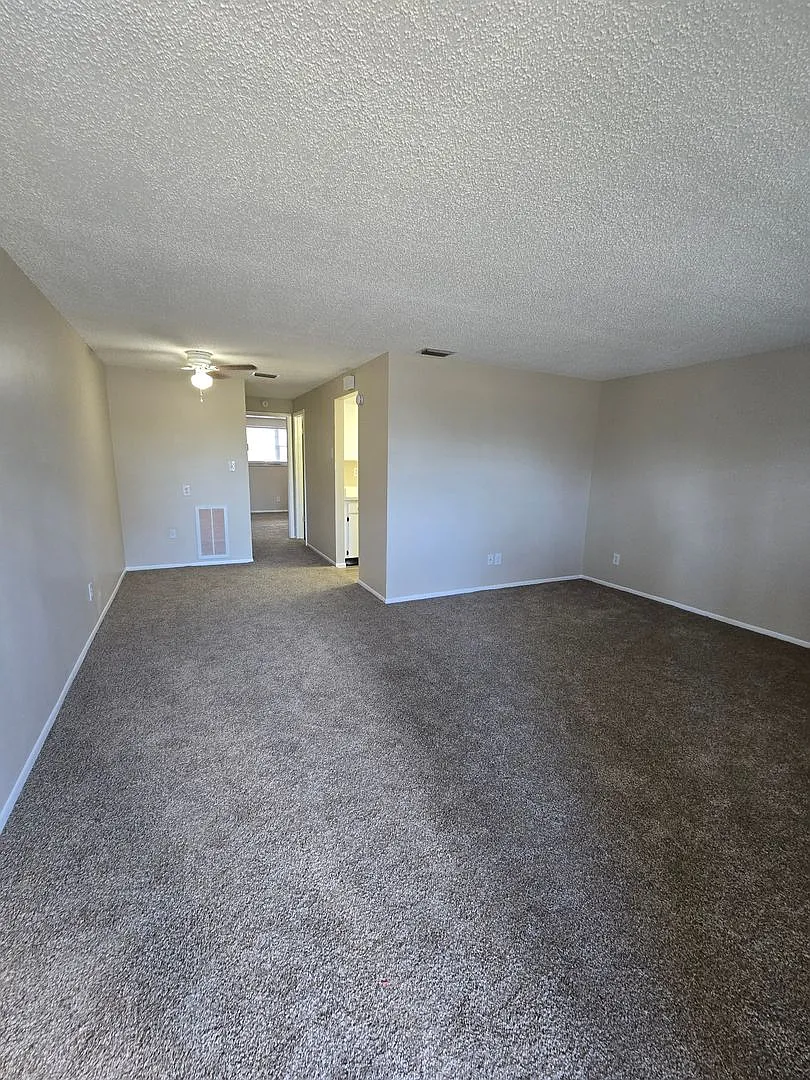Grand Dailey — Photo 4