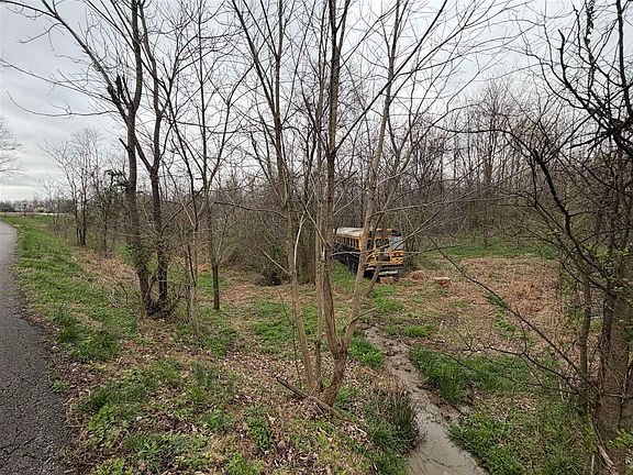 4th image of 200 Richardson Rd