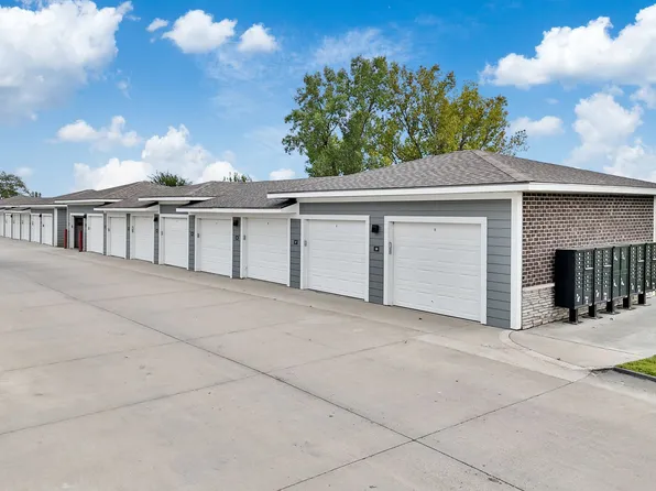 Parkside Luxury Apartments