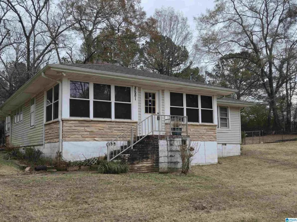 8881 Corner School Rd, Warrior, AL 35180