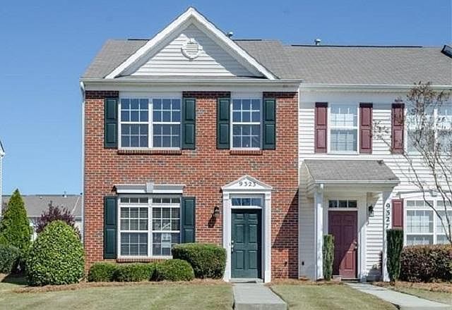 1st image of 9323 Greenheather Dr