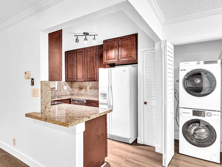 1291 NW 13th St #445D — Photo 20
