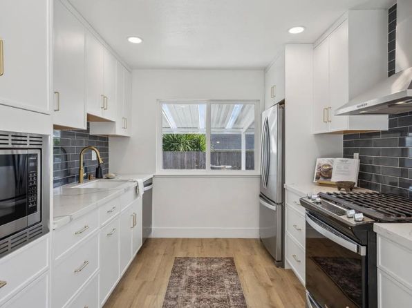 411 Beach Ave