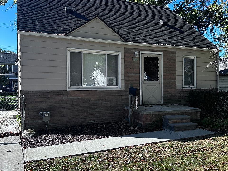 1st image of 22340 Blackburn St