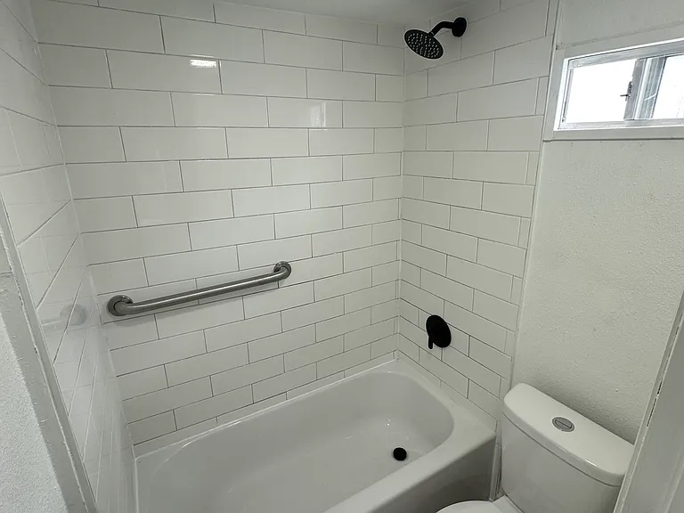 2605 Jungle St #12 — Photo 16