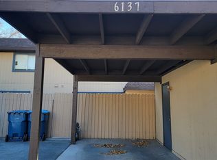 6137 Meadowgrass Ln, Las Vegas, NV 89103