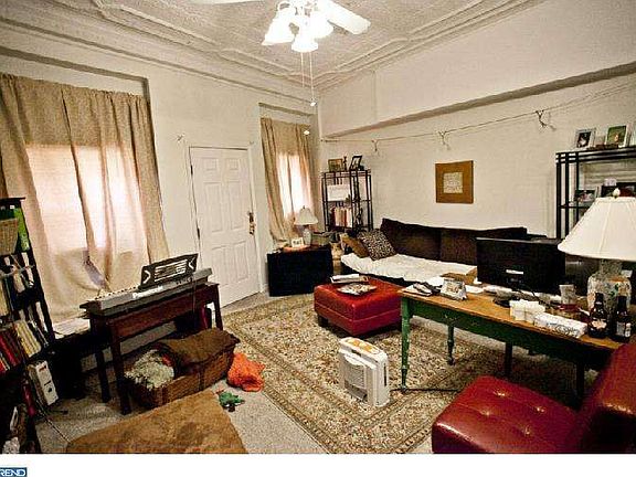 5th image of 4421 Baker St