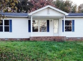 1327 27th Street Ln NE, Conover, NC 28613