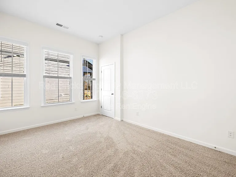 5720 Rivulet Way — Photo 12