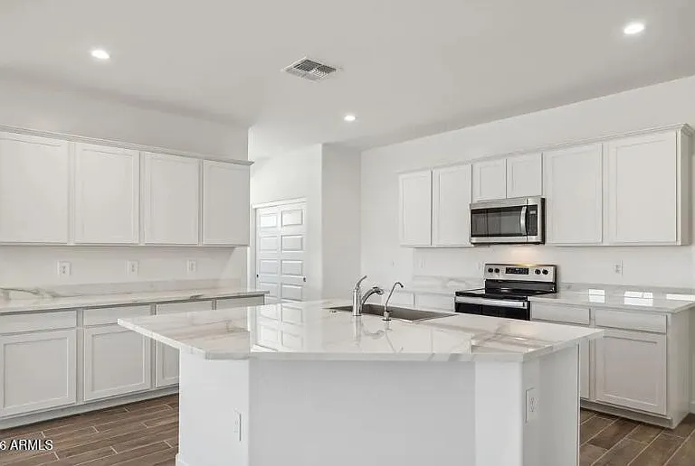 48506 N Duran Way — Photo 3