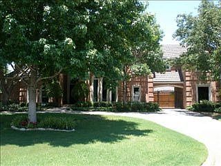5th image of 1304 Somerset Ct