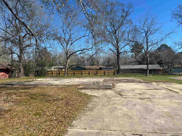 8854 Gov Pleasant Dr, Baton Rouge, LA 70811