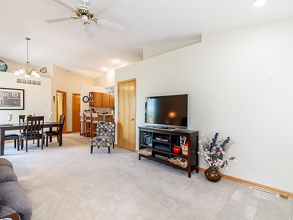 3rd image of 4300 Lorcardo Dr NE Unit D