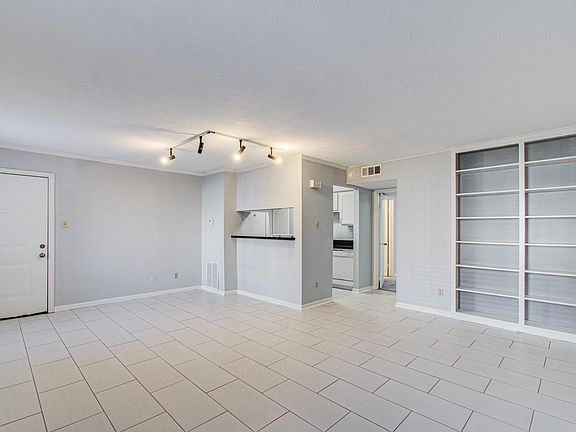 5th image of 6402 Del Monte Dr APT 42
