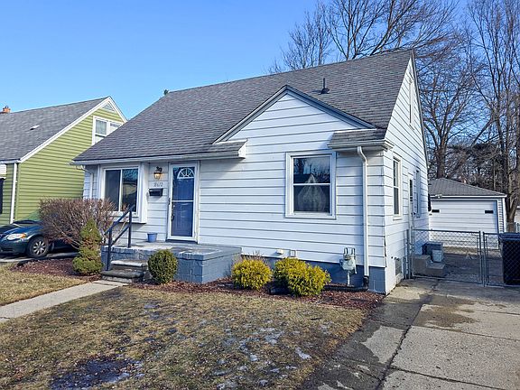 2nd image of 18672 Olympia St