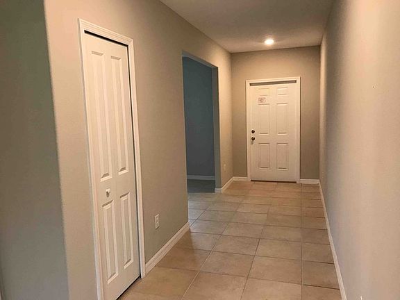 3rd image of 9639 Sage Creek Dr