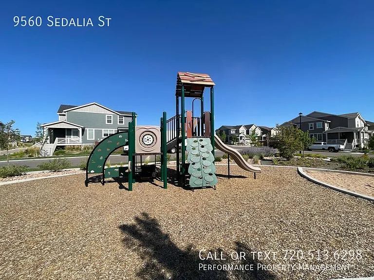 9560 Sedalia St — Photo 23