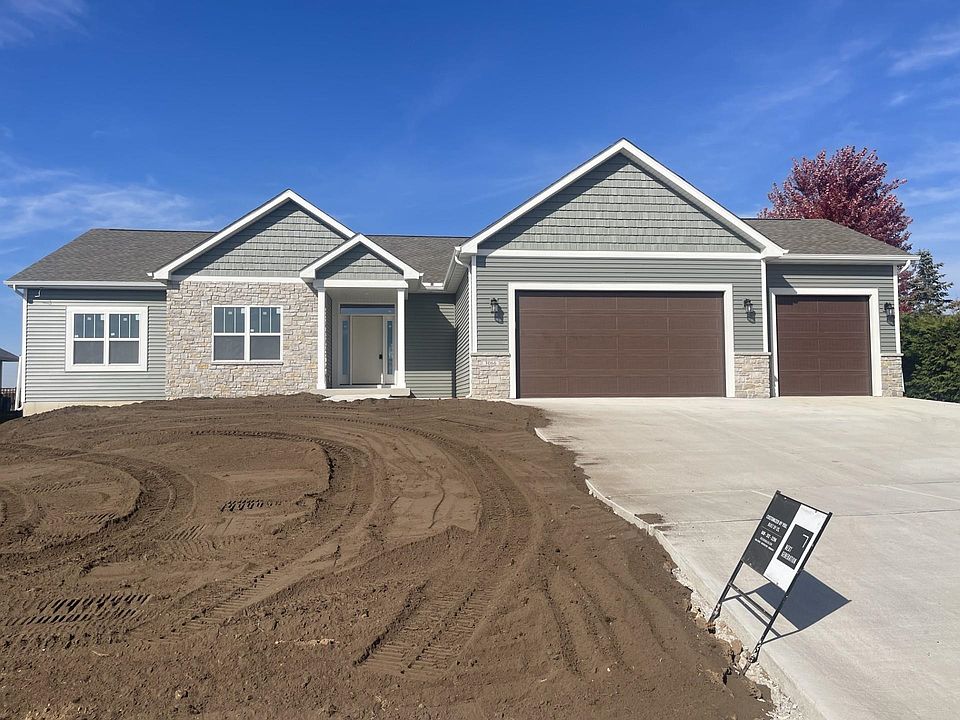 1st image of 3066 Claire Ct